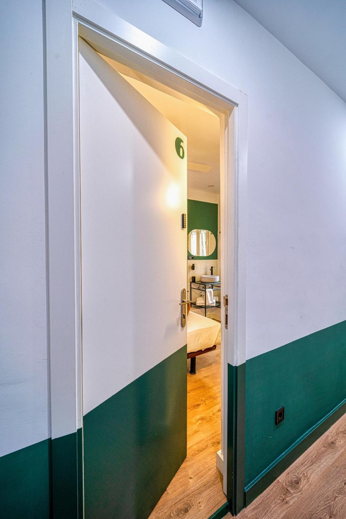 Angelitomad Hotel Madrid Ngoại thất bức ảnh