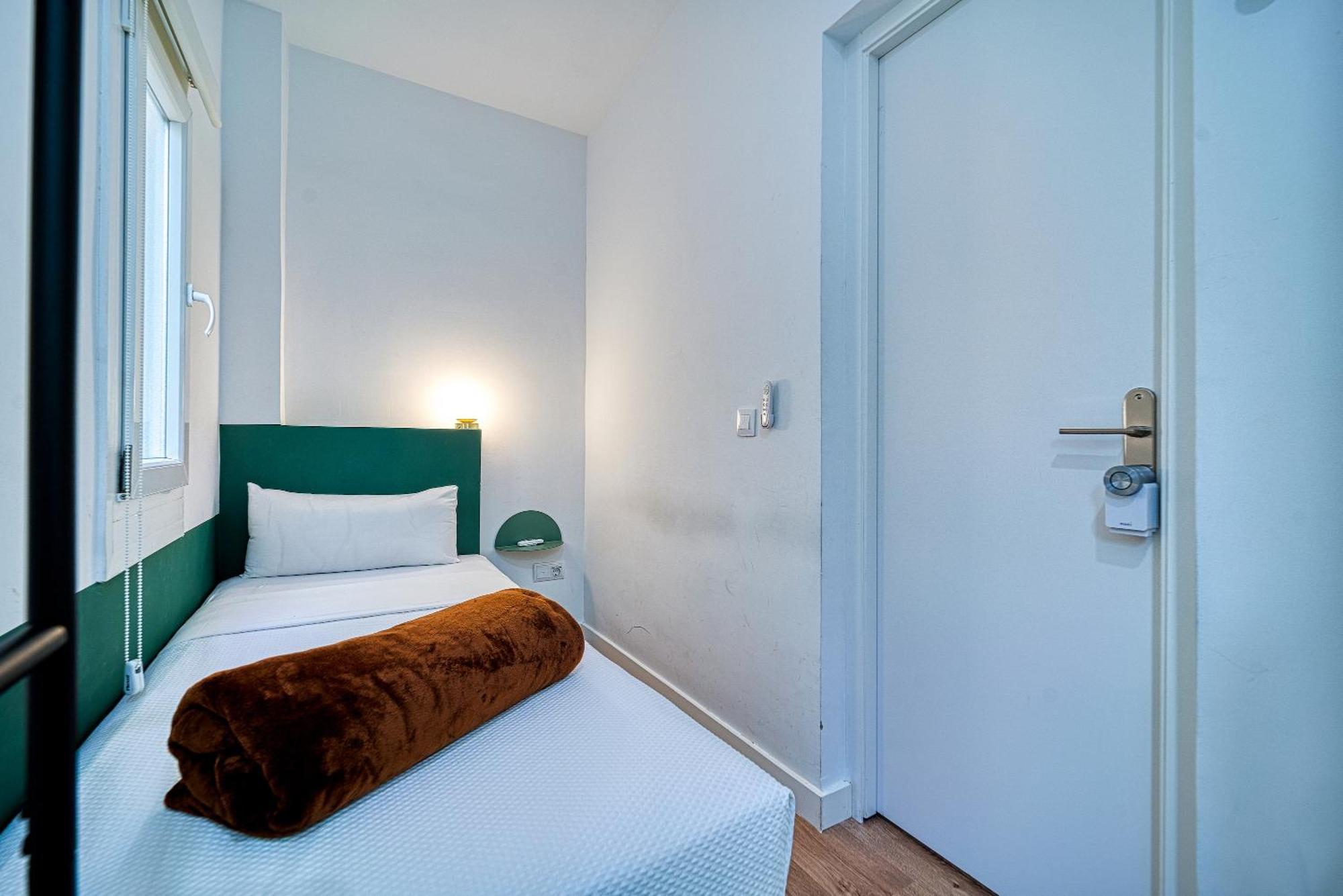Angelitomad Hotel Madrid Ngoại thất bức ảnh