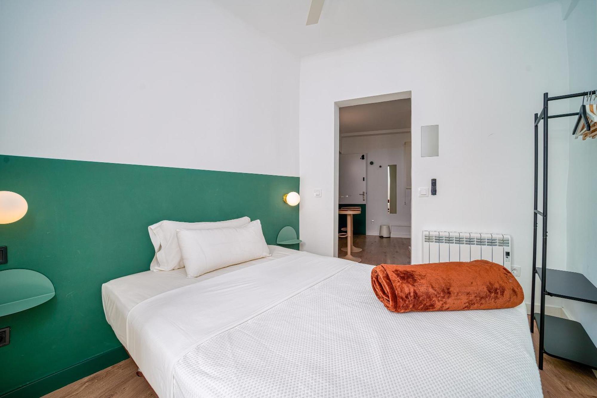Angelitomad Hotel Madrid Ngoại thất bức ảnh