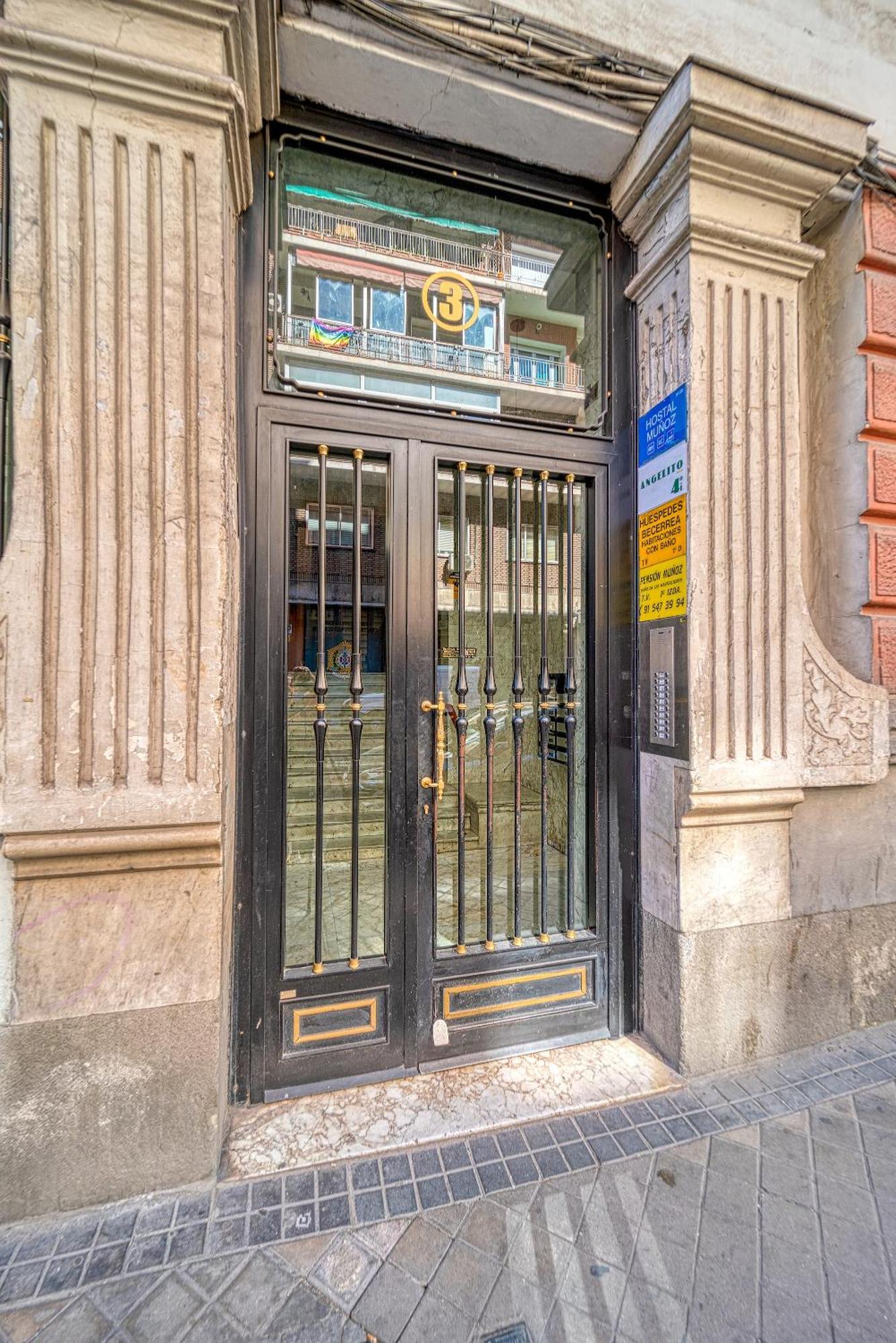 Angelitomad Hotel Madrid Ngoại thất bức ảnh