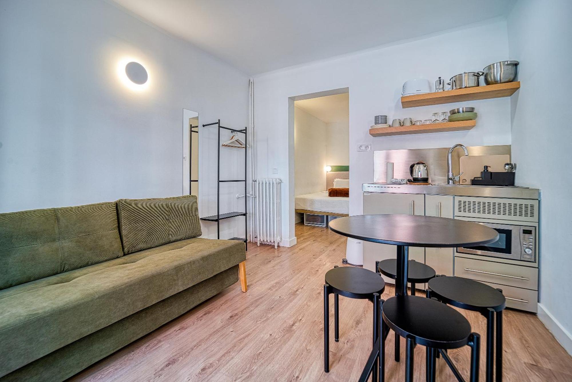 Angelitomad Hotel Madrid Ngoại thất bức ảnh