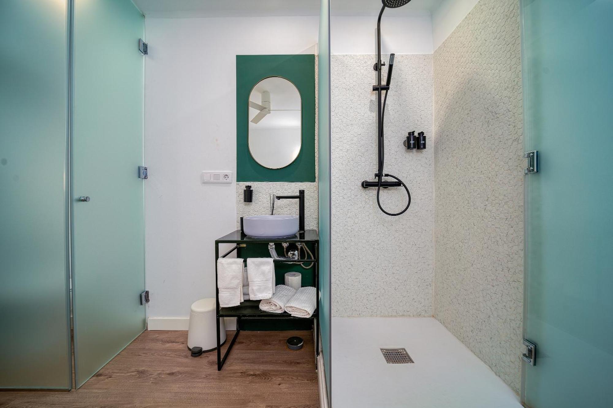 Angelitomad Hotel Madrid Ngoại thất bức ảnh