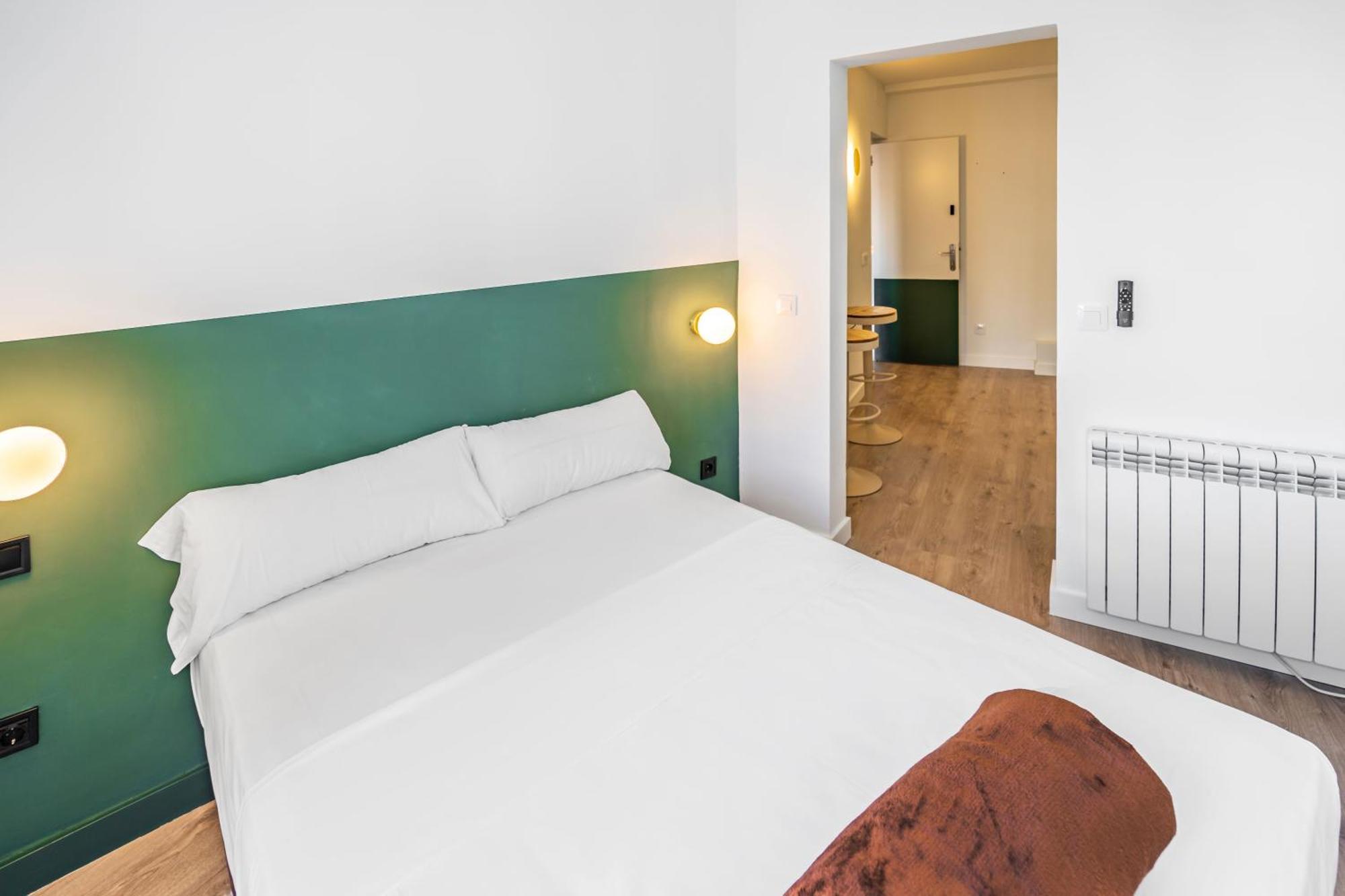 Angelitomad Hotel Madrid Ngoại thất bức ảnh